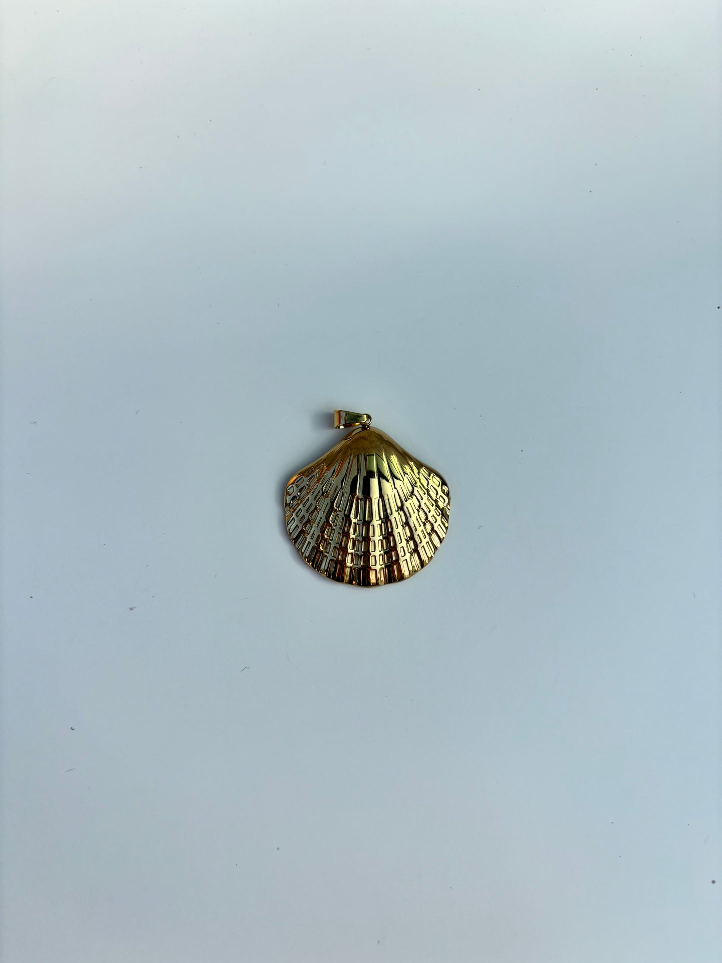 Ciondolo CONGHIGLIA oro