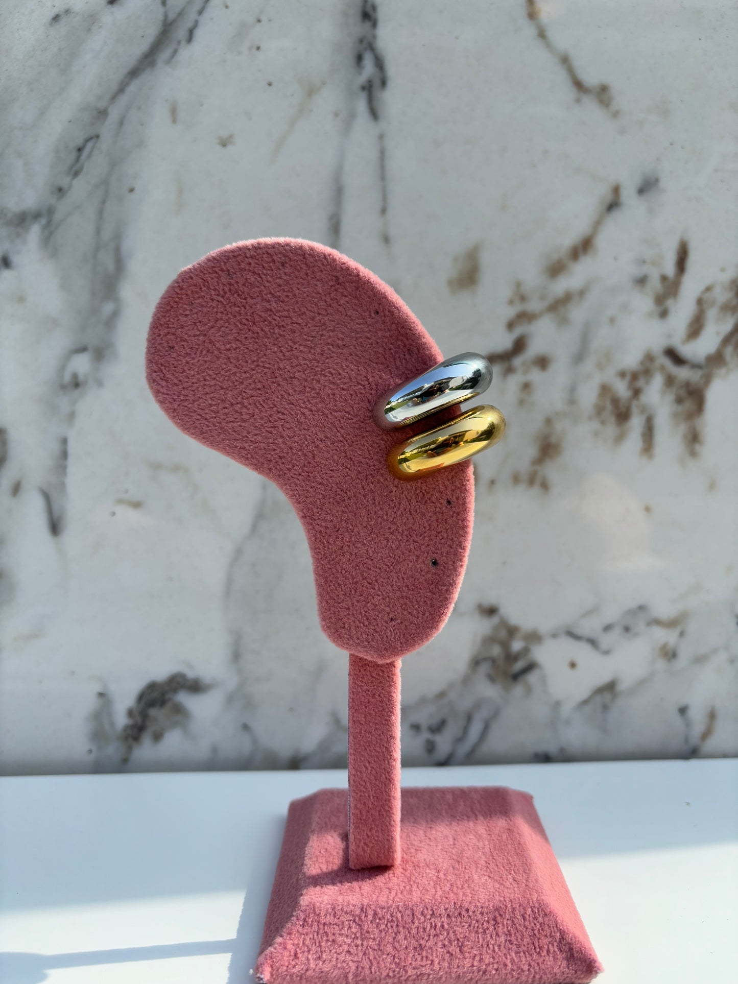 Earcuff BOMB