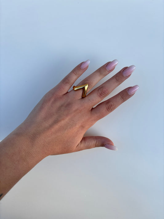 Anello V