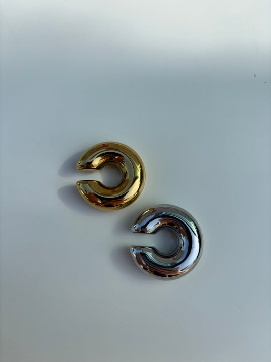 Earcuff BOMB